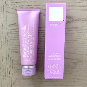 🆕 Kate Somerville Delikate Soothing Cleanser